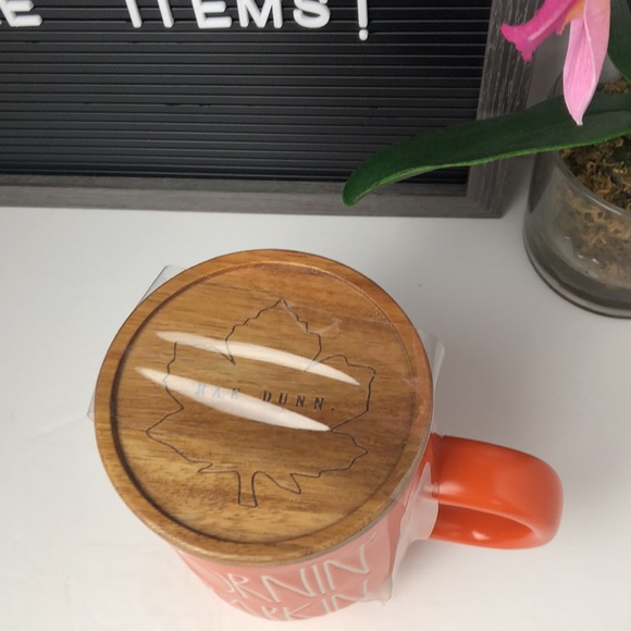 🛍️ New Rae Dunn Mornin’ pumpkin mug with topper - Picture 3 of 8